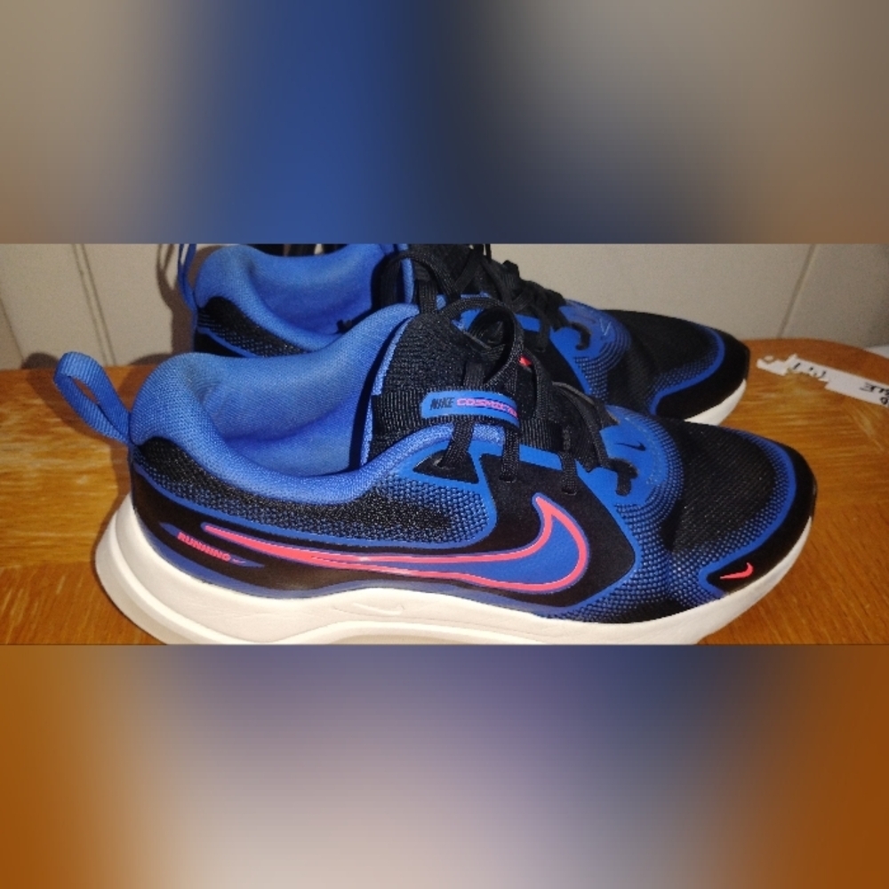 Nike Cosmic Runner PSV Eggplant Swoosh  Running Shoes HM4400-002 7Y - Picture 2 of 16